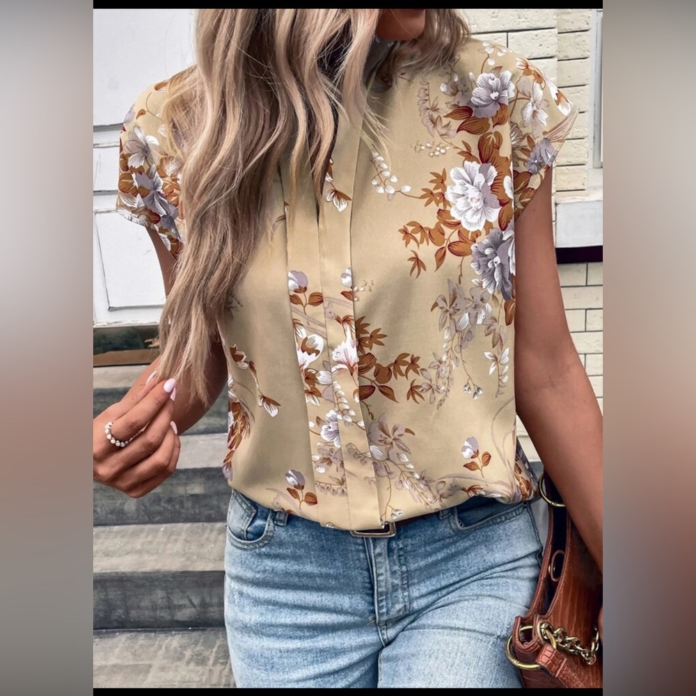 VCAY Floral Print Notched Neck Blouse